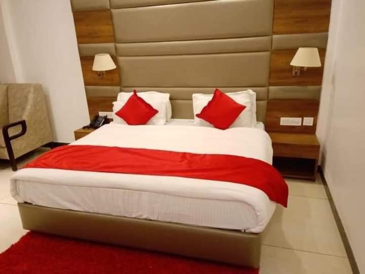 Hotel Green Orchid Udhampur 외부 사진